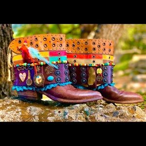 Upcycled Vintage Justin Boho Gypsy Cowboy Boots